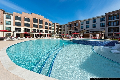 San Estrella Apartments Houston Texas